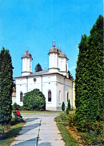 1228 - Ramnicu Valea. Biserica episcopiei (sec. XVIII)